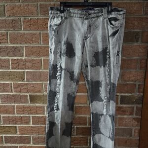 FREEHOLD DENIM CHARCOAL & BLACK JEAN W FACTORY DISTRESSED AREAS & STRAIGHTLEG